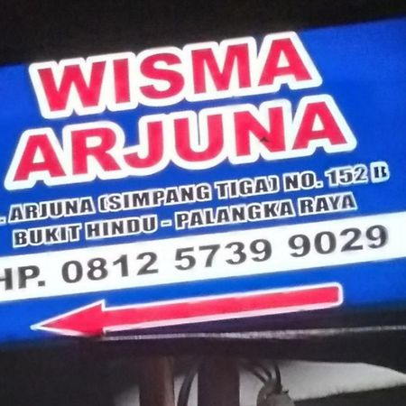 Wisma Arjuna Палангкарая Екстериор снимка
